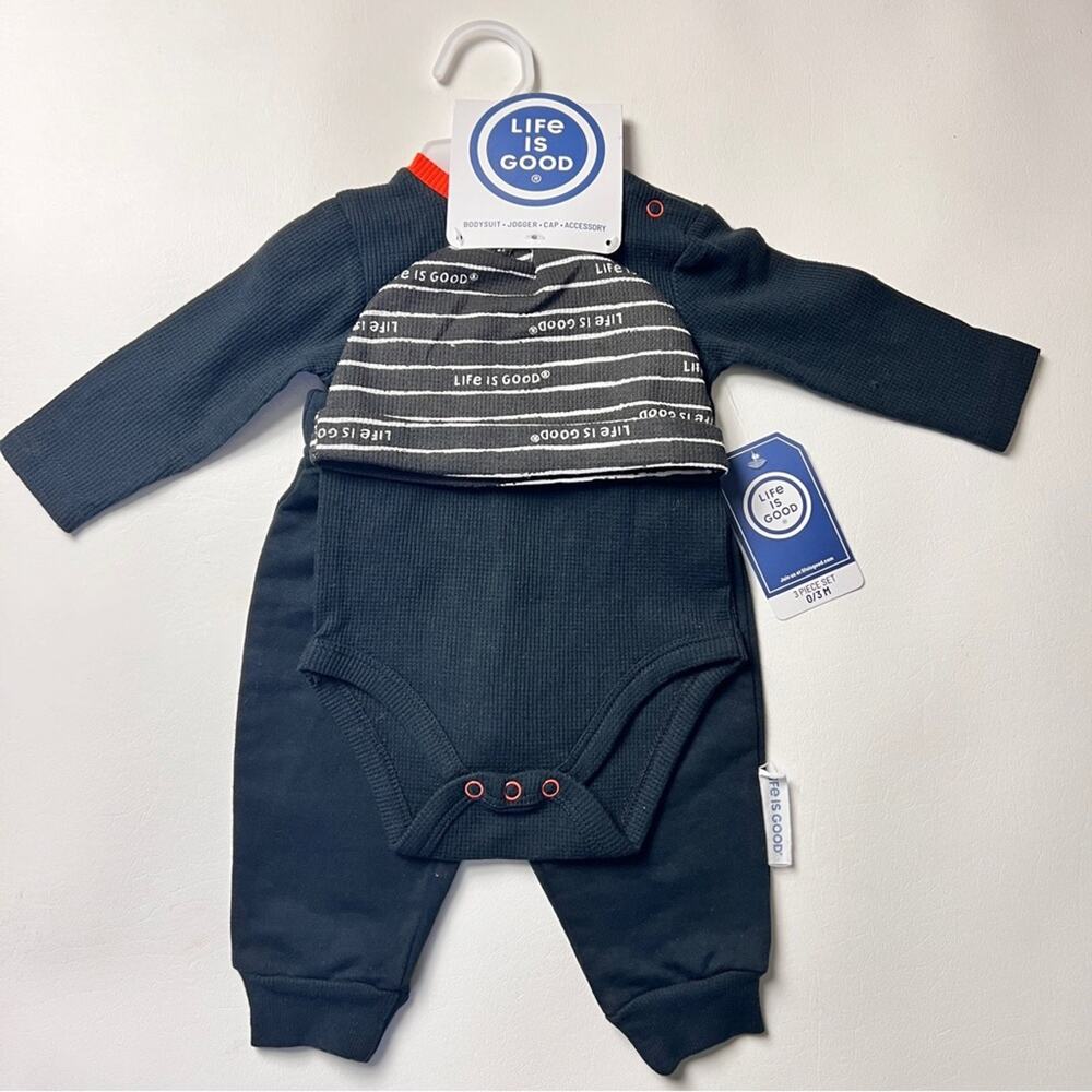 Life Is Good Baby Three Piece Bodysuit Jogger Cap Matching Set Sz 0/3 M